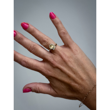 Aura Spinner anti stress ring i forgyldt fra LÉ MOSCH, anti stress ring med en top der kan spinne, super yndig afstressende ring,